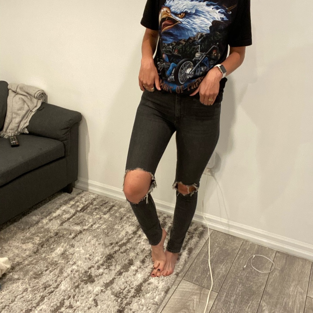 LEVI’S WEDGIE JEANS. HIGHWAIST